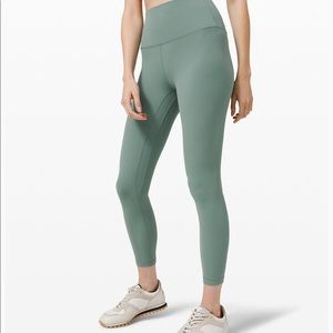 🍋LULULEMON🍋 Align tights!